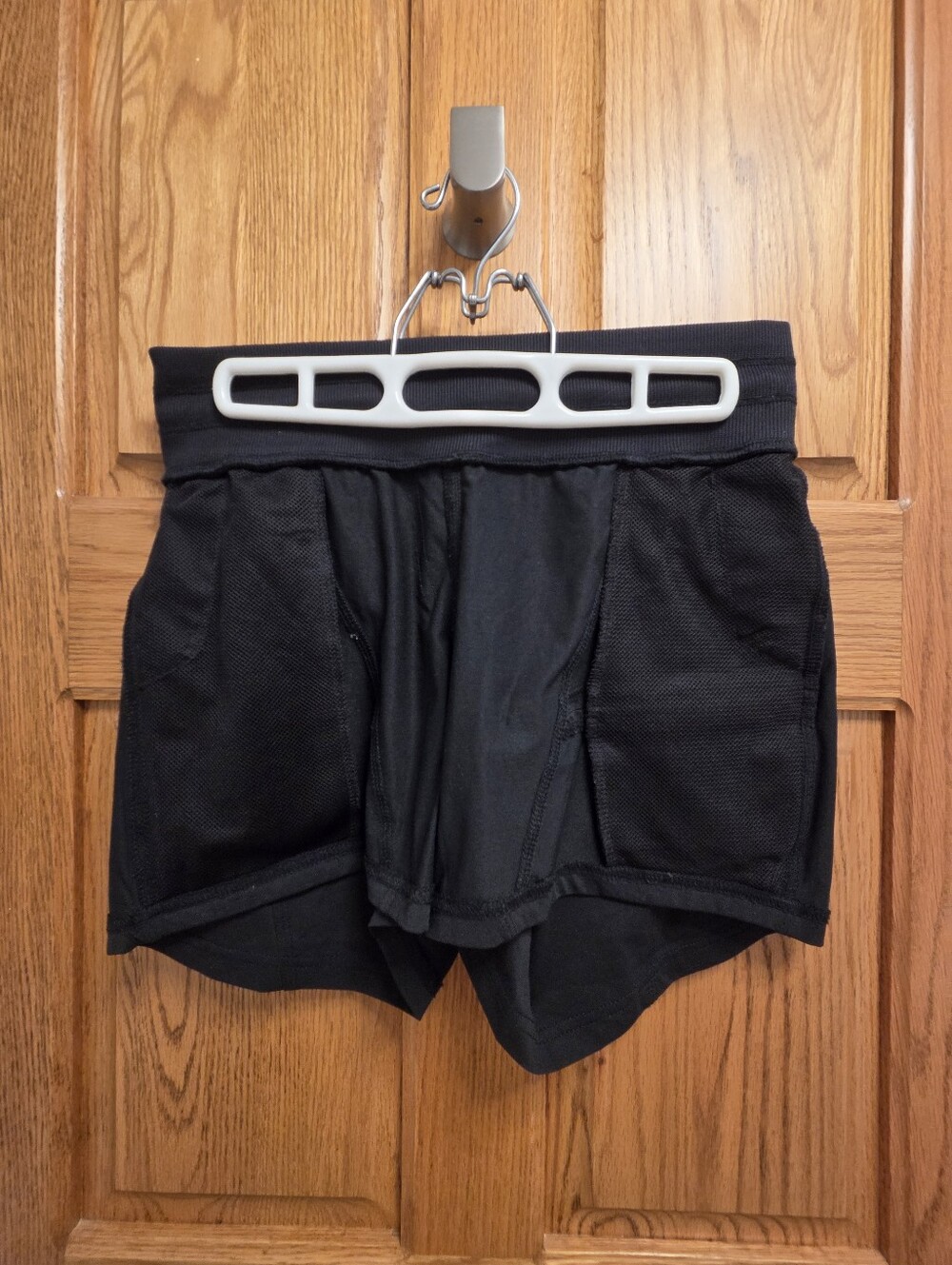 Zyia Active Quick Dry Shorts - Picture 3 of 7